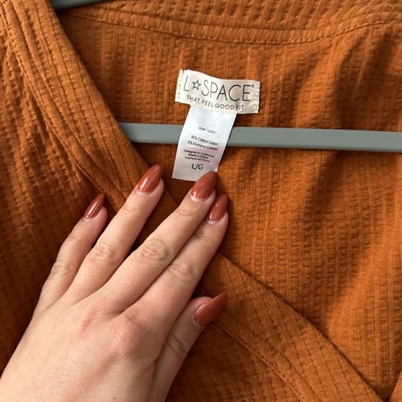 L*space Romy Sweater In Brown - Picture 2 of 4